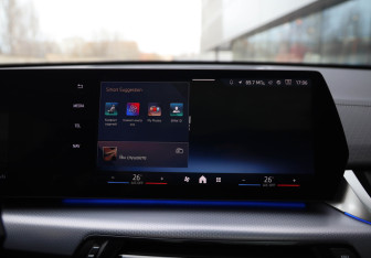 Подержанный автомобиль BMW X2 2024 года (16 фото)