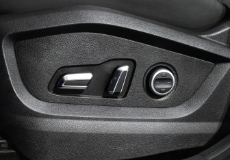 Подержанный автомобиль Exeed LX 2023 года (15 фото)