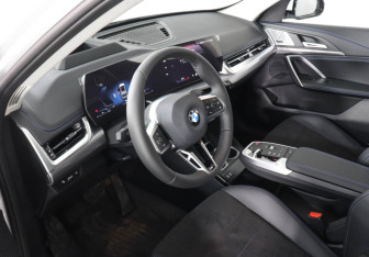 Новый BMW X1 2025 (9 фото)