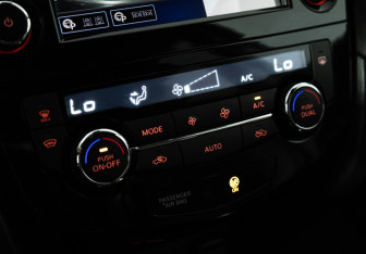 Подержанный автомобиль Nissan X-Trail 2021 года (20 фото)