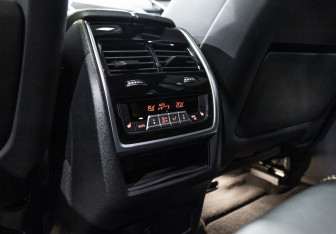 Подержанный автомобиль BMW X6 M 2020 года (32 фото)
