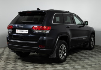 Подержанный автомобиль Jeep Grand Cherokee 2013 года (5 фото)