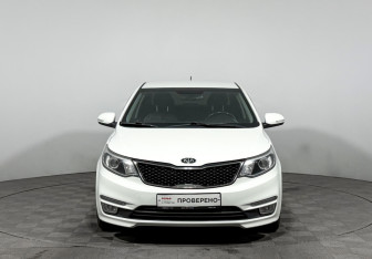 Подержанный автомобиль Kia Rio Sedan 2016 года (2 фото)