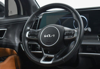 Подержанный автомобиль Kia Sportage 2021 года (14 фото)