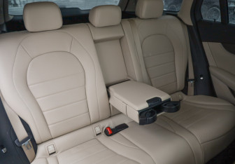 Подержанный автомобиль Mercedes-Benz GLC Coupe 2016 года (25 фото)