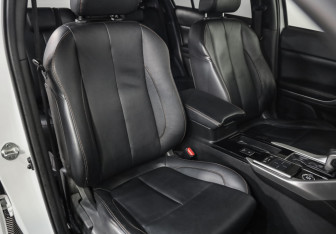 Подержанный автомобиль Mitsubishi Eclipse Cross 2018 года (24 фото)