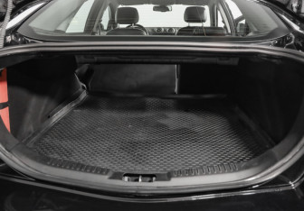 Подержанный автомобиль Ford Mondeo Sedan 2012 года (27 фото)