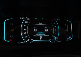 Подержанный автомобиль Kaiyi E5 2023 года (12 фото)