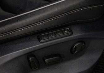 Подержанный автомобиль Volkswagen Tiguan 2021 года (30 фото)