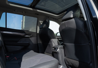 Новый Toyota Highlander 2026 (12 фото)