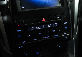 Подержанный автомобиль Toyota Camry Sedan 2018 года (17 фото)