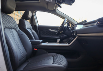 Подержанный автомобиль Exeed TXL 2022 года (27 фото)