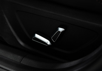 Подержанный автомобиль Geely Coolray 2023 года (21 фото)