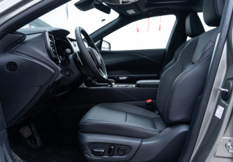 Новый Lexus RX 2025 (9 фото)