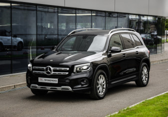 Подержанный автомобиль Mercedes-Benz GLB 2020 года (3 фото)