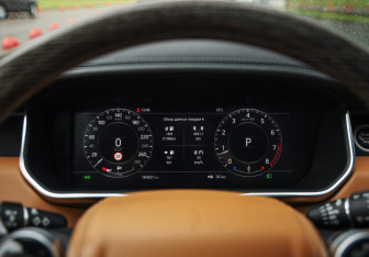 Подержанный автомобиль Land Rover Range Rover 2019 года (15 фото)
