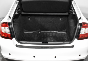 Подержанный автомобиль Skoda Rapid Liftback 2019 года (19 фото)