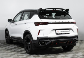 Подержанный автомобиль Geely Coolray 2024 года (7 фото)