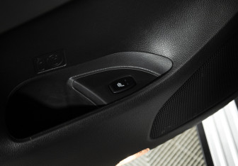 Подержанный автомобиль Mitsubishi Pajero Sport 2021 года (22 фото)