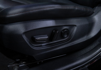 Подержанный автомобиль Toyota Camry Sedan 2020 года (17 фото)