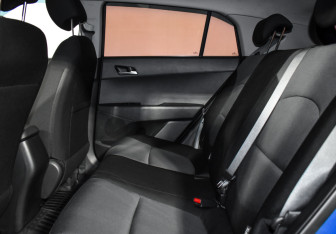Подержанный автомобиль Hyundai Creta 2017 года (12 фото)