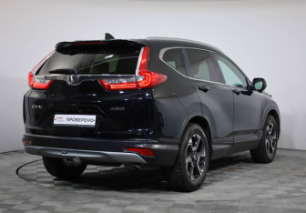 Подержанный автомобиль Honda CR-V 2018 года (5 фото)
