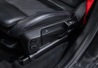 Подержанный автомобиль BMW X3 2019 года (21 фото)