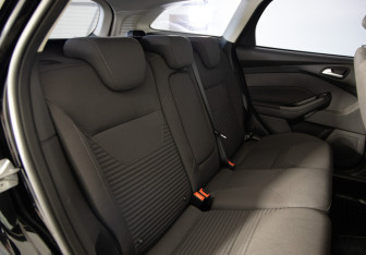Подержанный автомобиль Ford Focus Wagon 2016 года (12 фото)