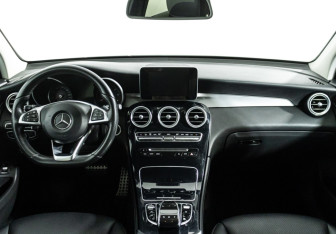 Подержанный автомобиль Mercedes-Benz GLC Coupe 2015 года (13 фото)