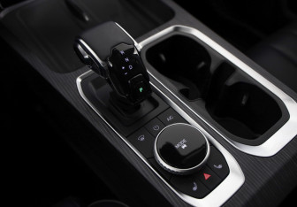 Подержанный автомобиль Jaecoo J7 2023 года (20 фото)