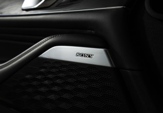 Подержанный автомобиль Changan UNI-K 2023 года (23 фото)