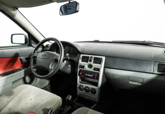 Подержанный автомобиль LADA (ВАЗ) Priora Sedan 2007 года (9 фото)
