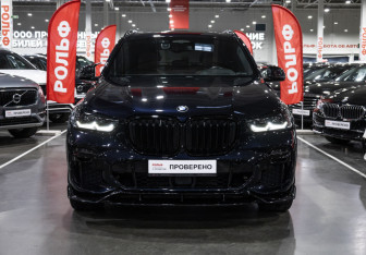 Подержанный автомобиль BMW X5 2020 года (5 фото)