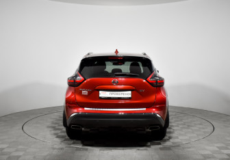 Подержанный автомобиль Nissan Murano Suv 2020 года (7 фото)
