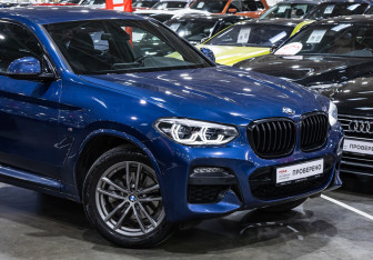 Подержанный автомобиль BMW X4 2019 года (6 фото)