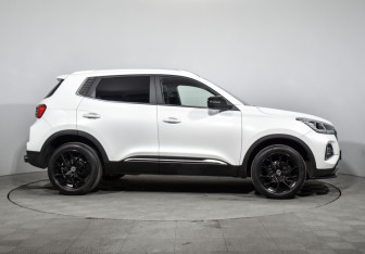 Подержанный автомобиль Chery Tiggo 4 Pro 2023 года (4 фото)