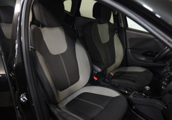 Подержанный автомобиль Renault Kaptur 2021 года (21 фото)