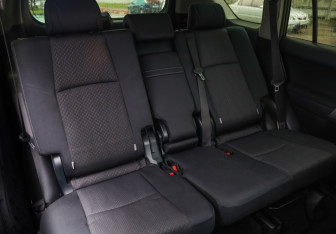 Подержанный автомобиль Toyota Land Cruiser Prado 2019 года (28 фото)
