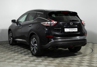 Подержанный автомобиль Nissan Murano Suv 2018 года (7 фото)