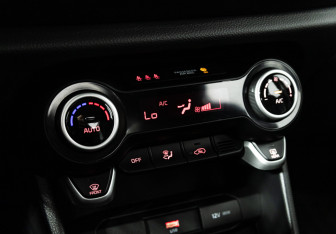 Подержанный автомобиль Kia Picanto 2022 года (17 фото)