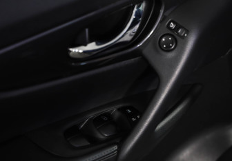 Подержанный автомобиль Nissan X-Trail 2020 года (24 фото)