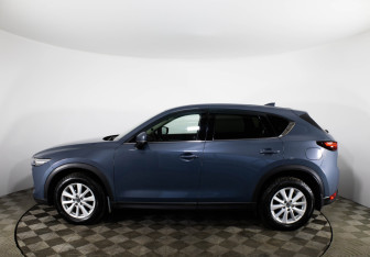 Подержанный автомобиль Mazda CX-5 2021 года (8 фото)
