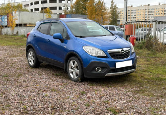 Подержанный автомобиль Opel Mokka 2014 года (2 фото)