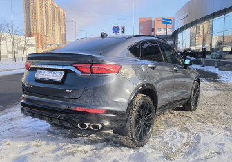 Подержанный автомобиль Geely Tugella 2023 года (4 фото)