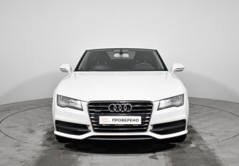 Подержанный автомобиль Audi A7 2013 года (2 фото)