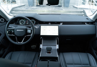 Новый Land Rover Range Rover Evoque 2025 (8 фото)