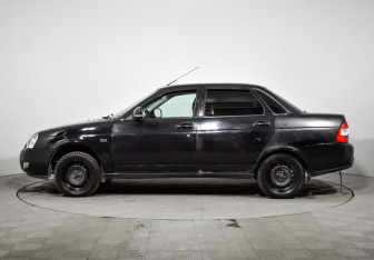 Подержанный автомобиль LADA (ВАЗ) Priora Sedan 2016 года (8 фото)