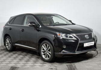 Подержанный автомобиль Lexus RX 2015 года (3 фото)