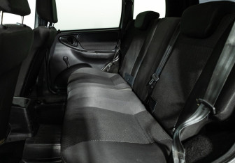 Подержанный автомобиль Chevrolet Niva 2016 года (10 фото)