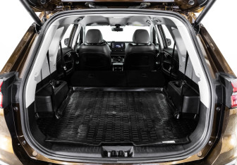 Подержанный автомобиль Chery Tiggo 8 2020 года (19 фото)